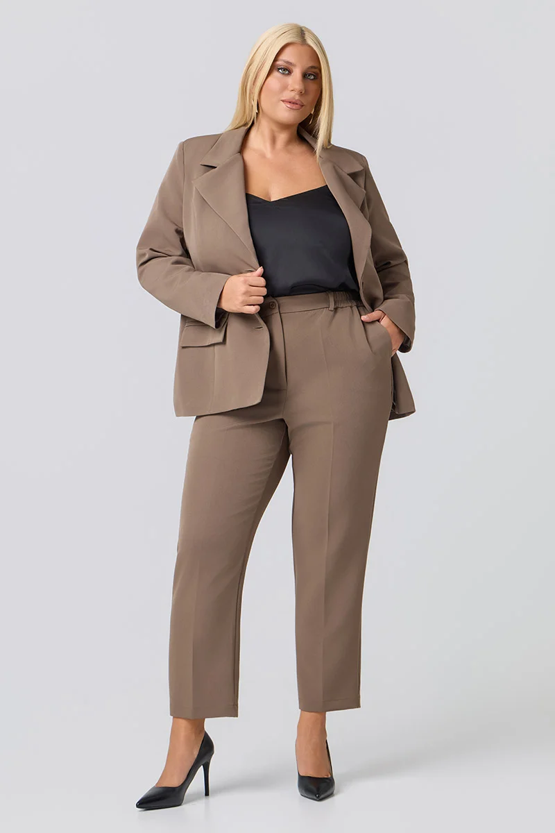 Plus Size Σακάκι Με Φόδρα Πούρο 