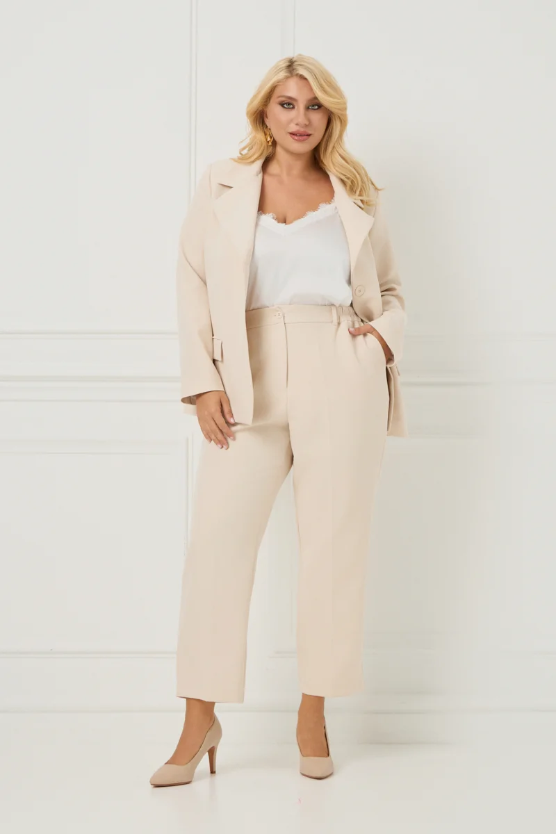 Plus Size Κοστούμι Με Φόδρα Nude