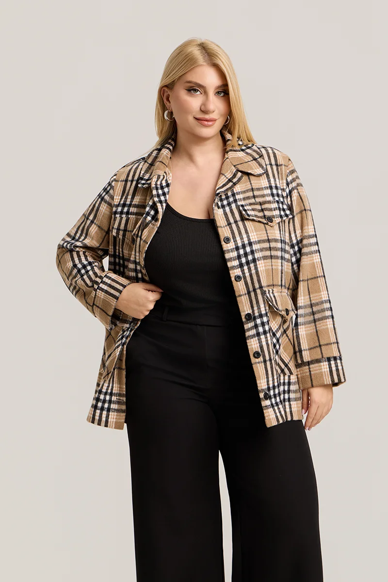 Plus Size Jacket Καρό με Τσέπες σε Μπεζ & Μαύρο