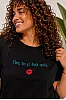 Μαύρο T-Shirt Με Κέντημα Φιλάκι