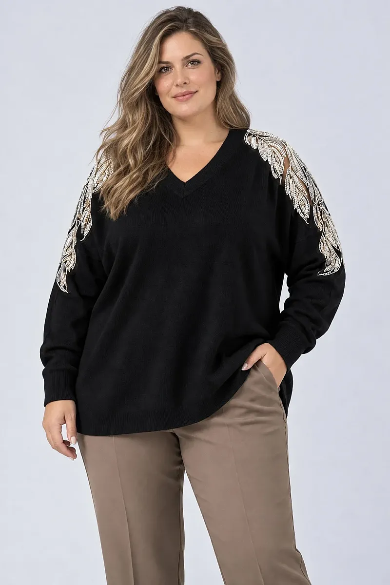 Plus Size  Μαύρη Πλεκτή Μπλούζα με Κέντημα στους Ώμους