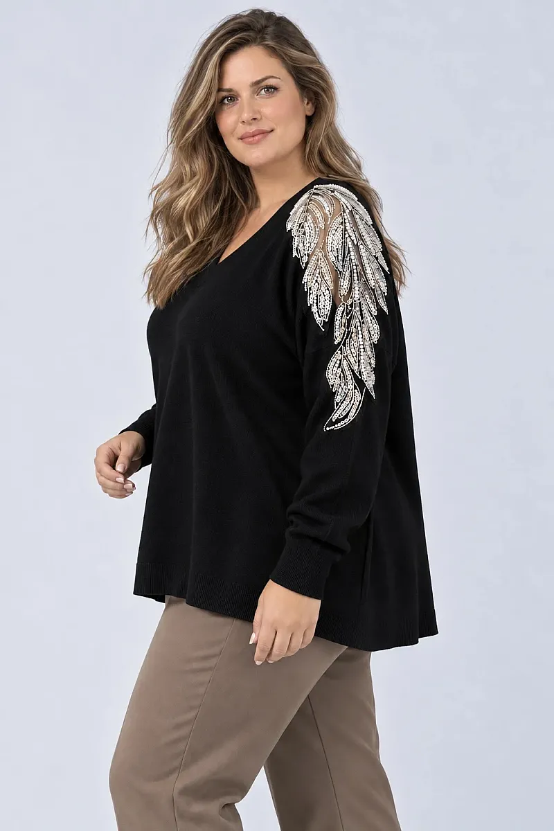 Plus Size  Μαύρη Πλεκτή Μπλούζα με Κέντημα στους Ώμους
