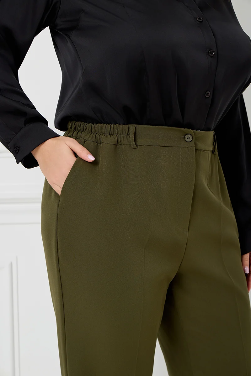 Κομψό Plus Size Παντελόνι Χακί  