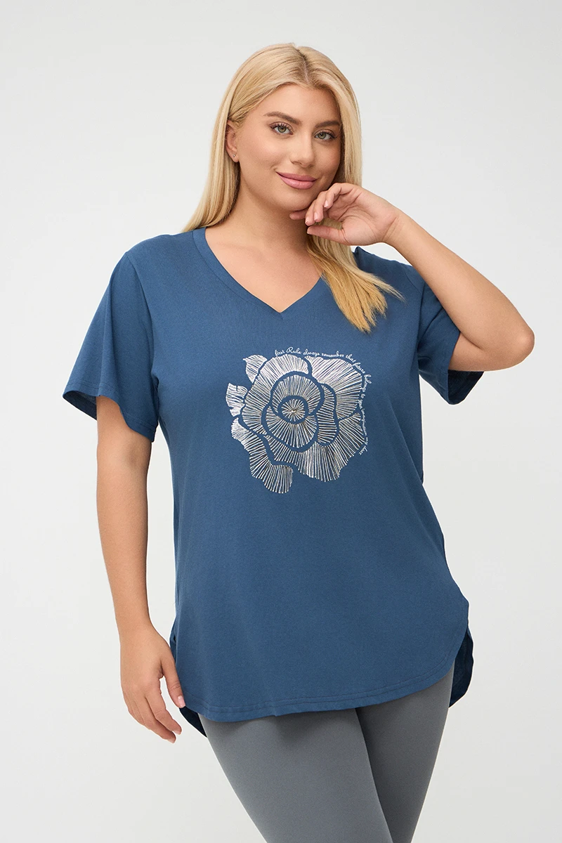 Intigo Plus Size Rose T-Shirt 