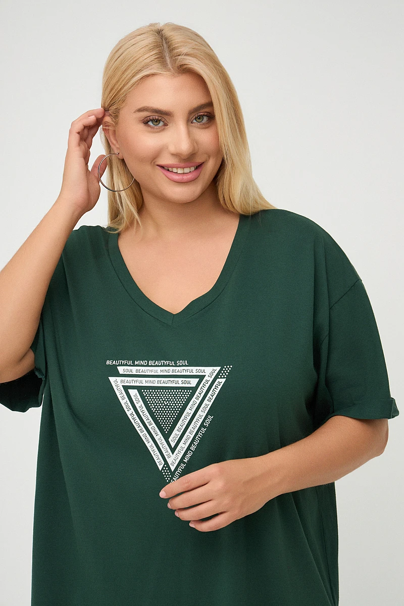 Plus Size T-Shirt Με Στάμπα Κυπαρισσί 